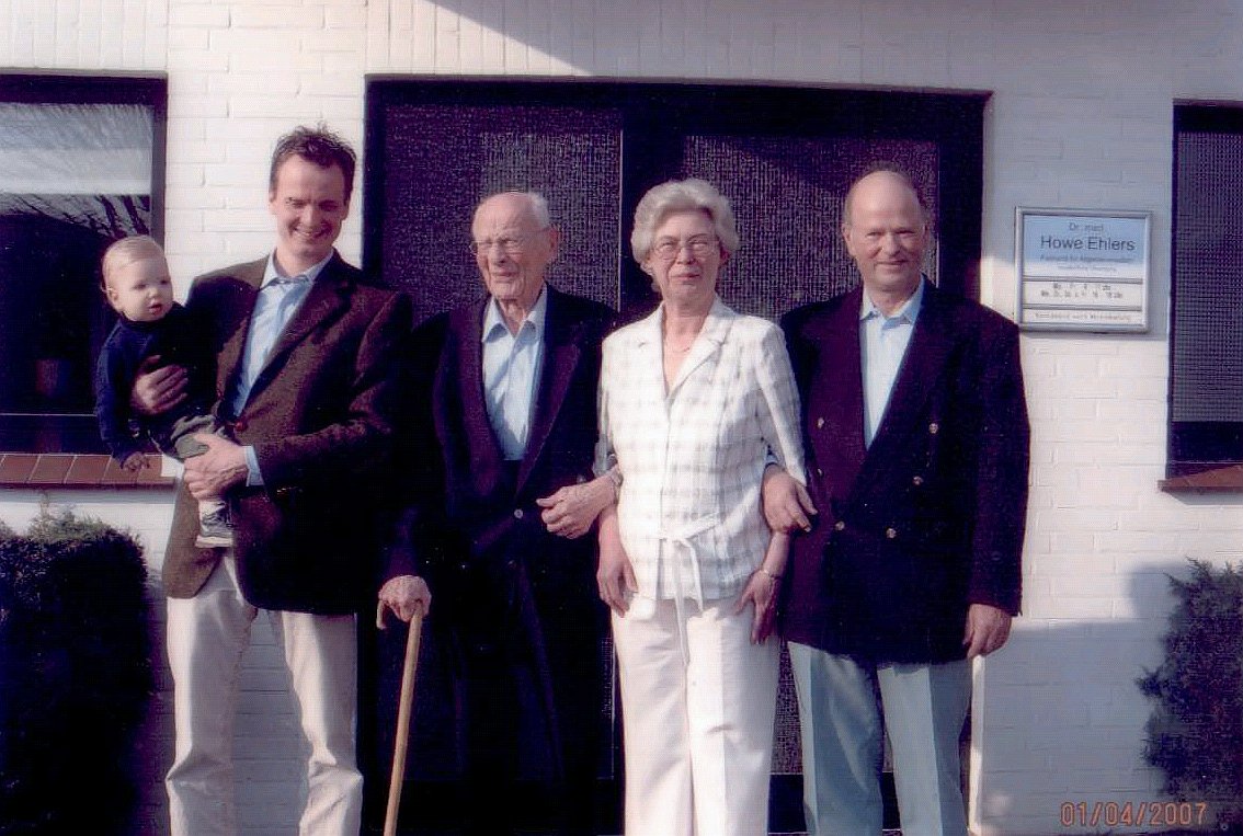 60 Jahre Medizingeschichte in Sprte Dr. Howe Ehlers, Dr. Gromann, Annegret Schuur, Dr. Klaus Schuur
